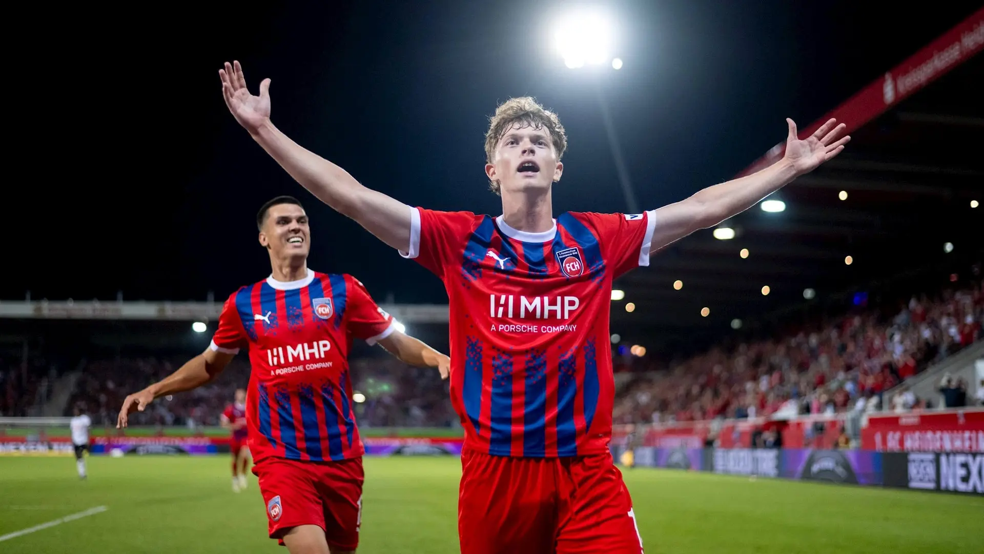 Nhận Định Heidenheim vs Eintracht Frankfurt: Cuộc Chiến Sinh Tử Tại Voith-Arena 2 phong độ Heidenheim