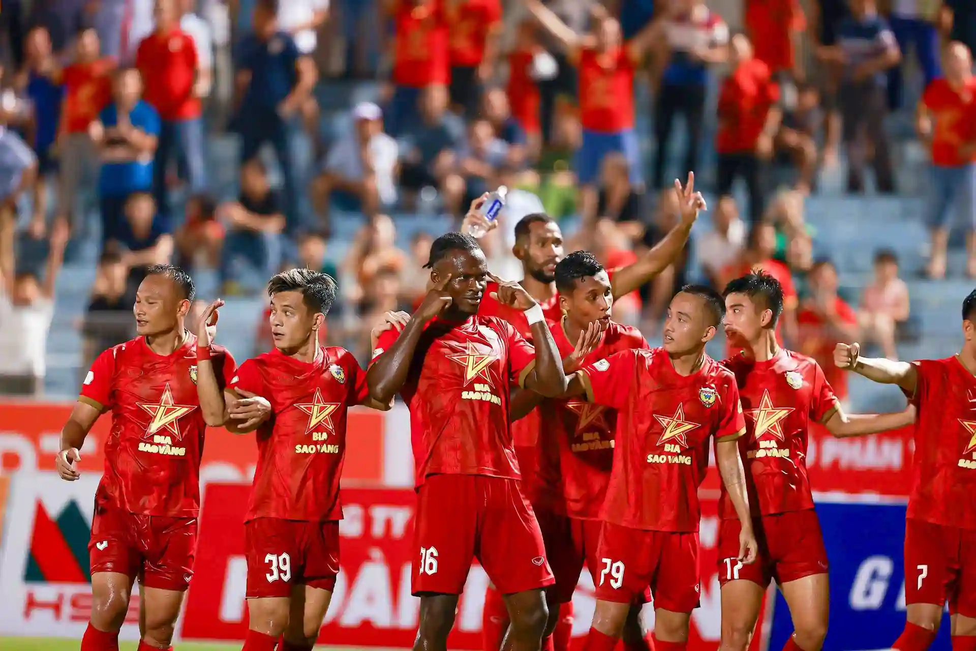 Nhận Định Hồng Lĩnh Hà Tĩnh vs Gia Lai: Chủ Nhà Quyết Tâm Bảo Vệ Lợi Thế Sân Nhà 2 Phong độ hồng lĩnh hà tĩnh